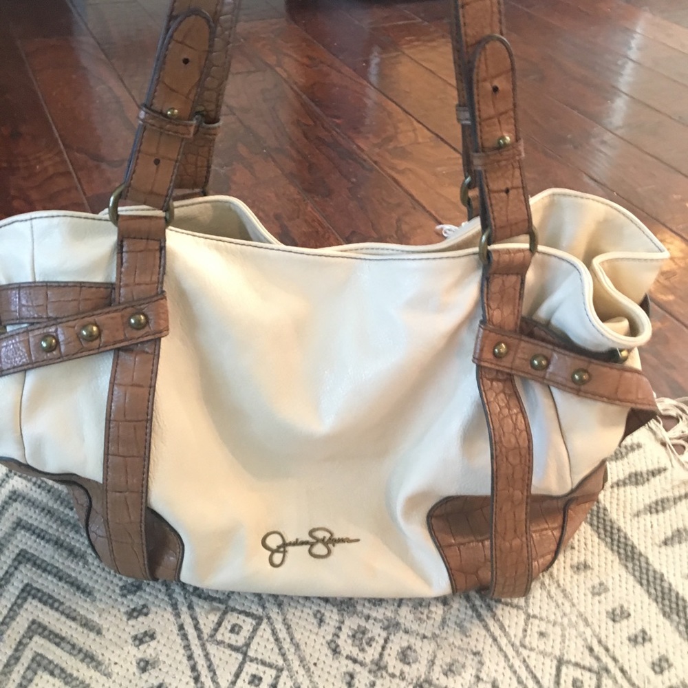 Jessica Simpson purse